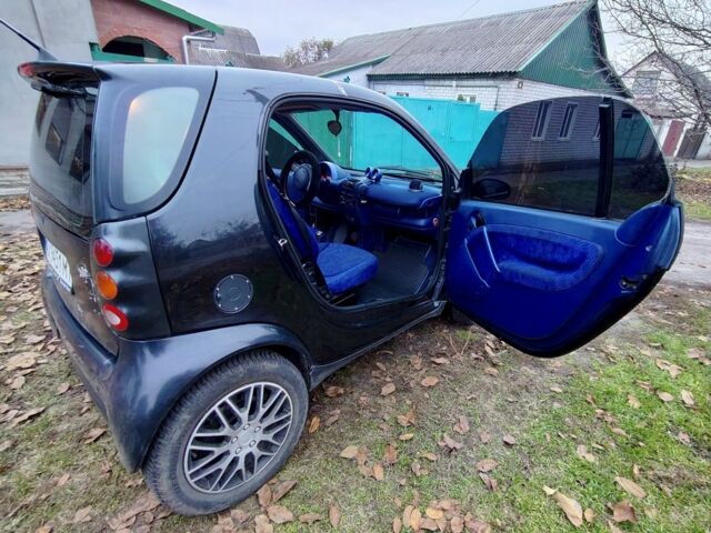 Черный Мерседес Другая, объемом двигателя 0.6 л и пробегом 166 тыс. км за 2900 $, фото 1 на Automoto.ua