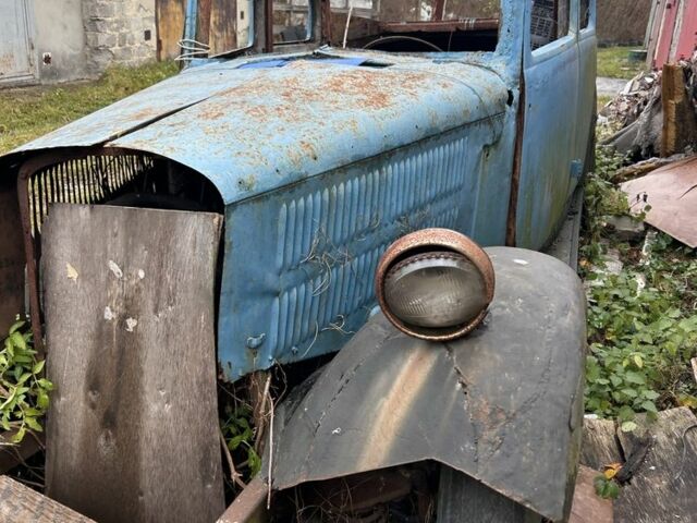 Черный Мерседес Другая, объемом двигателя 0 л и пробегом 100 тыс. км за 1800 $, фото 4 на Automoto.ua