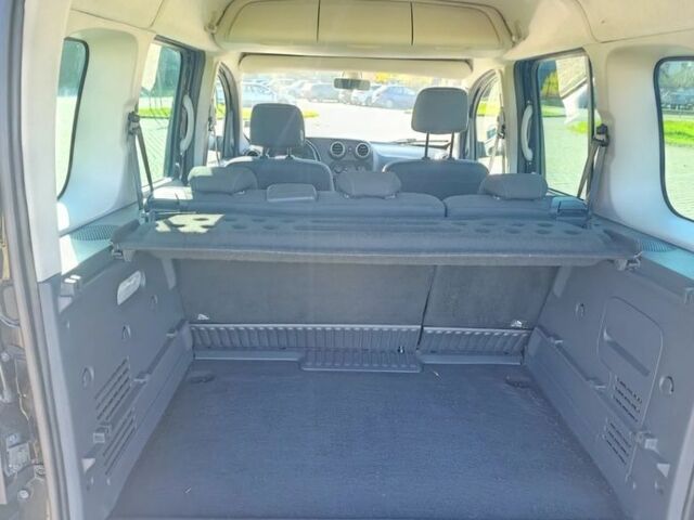 Черный Мерседес Другая, объемом двигателя 1.5 л и пробегом 235 тыс. км за 7600 $, фото 15 на Automoto.ua