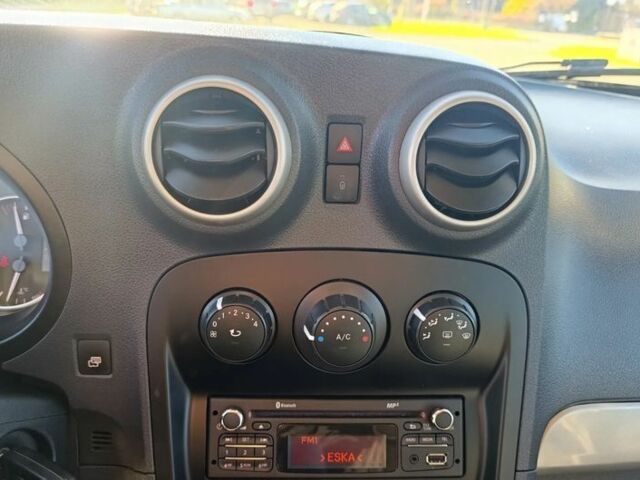 Черный Мерседес Другая, объемом двигателя 1.5 л и пробегом 235 тыс. км за 7600 $, фото 20 на Automoto.ua