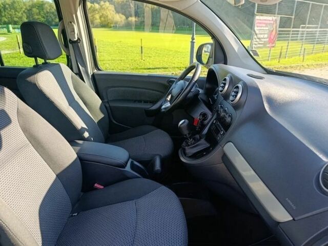 Черный Мерседес Другая, объемом двигателя 1.5 л и пробегом 235 тыс. км за 7600 $, фото 17 на Automoto.ua