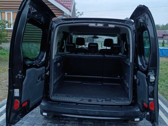 Чорний Мерседес Інша, об'ємом двигуна 1.5 л та пробігом 216 тис. км за 10800 $, фото 7 на Automoto.ua