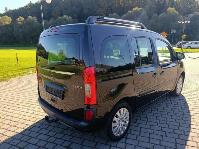 Черный Мерседес Другая, объемом двигателя 1.5 л и пробегом 235 тыс. км за 7600 $, фото 9 на Automoto.ua