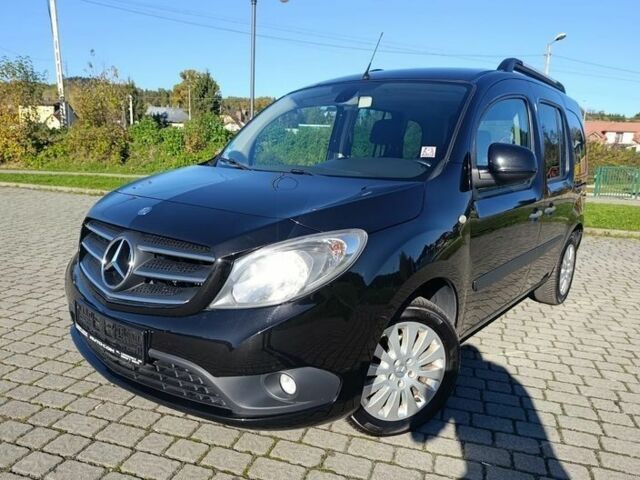 Черный Мерседес Другая, объемом двигателя 1.5 л и пробегом 235 тыс. км за 7600 $, фото 3 на Automoto.ua