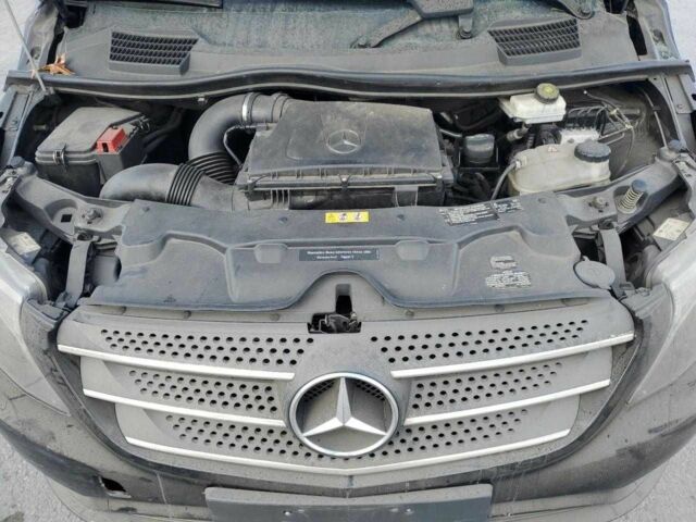 Черный Мерседес Другая, объемом двигателя 2 л и пробегом 220 тыс. км за 5500 $, фото 11 на Automoto.ua