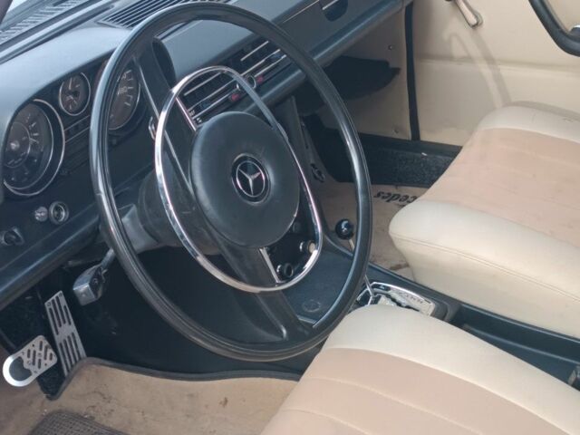 Чорний Мерседес Інша, об'ємом двигуна 0 л та пробігом 206 тис. км за 9600 $, фото 6 на Automoto.ua