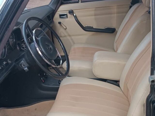 Чорний Мерседес Інша, об'ємом двигуна 0 л та пробігом 206 тис. км за 9600 $, фото 3 на Automoto.ua