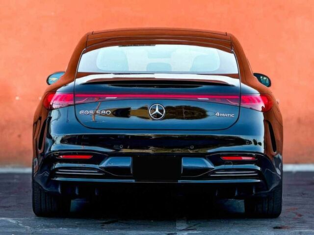 Черный Мерседес Другая, объемом двигателя 0 л и пробегом 22 тыс. км за 44000 $, фото 3 на Automoto.ua