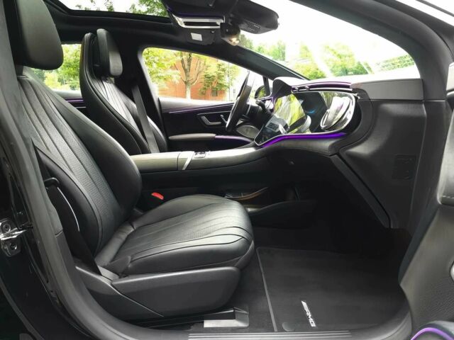 Черный Мерседес Другая, объемом двигателя 0 л и пробегом 26 тыс. км за 45000 $, фото 8 на Automoto.ua