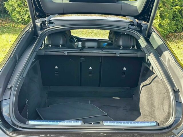 Черный Мерседес Другая, объемом двигателя 0 л и пробегом 27 тыс. км за 44000 $, фото 15 на Automoto.ua