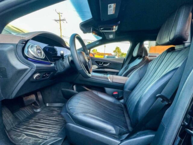 Черный Мерседес Другая, объемом двигателя 0 л и пробегом 22 тыс. км за 44000 $, фото 5 на Automoto.ua