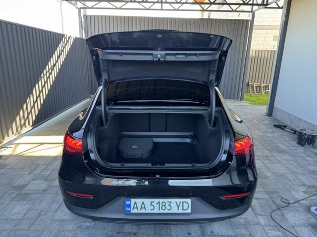 Черный Мерседес Другая, объемом двигателя 0 л и пробегом 54 тыс. км за 37999 $, фото 2 на Automoto.ua