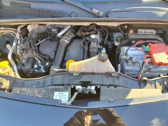 Черный Мерседес Другая, объемом двигателя 1.5 л и пробегом 143 тыс. км за 12600 $, фото 5 на Automoto.ua