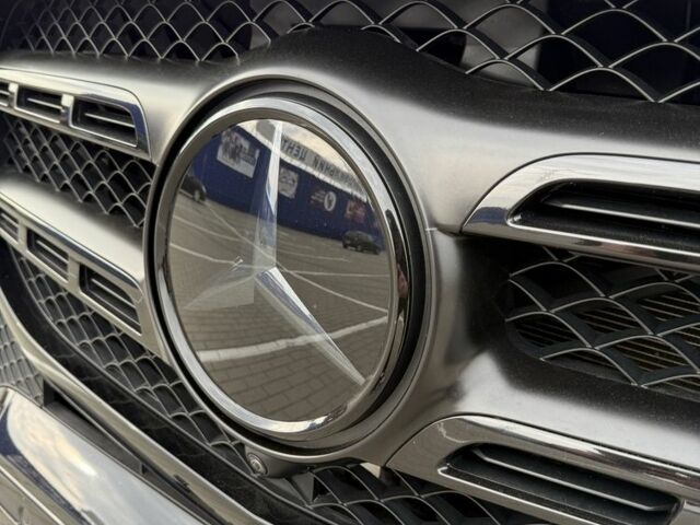 Чорний Мерседес Інша, об'ємом двигуна 3 л та пробігом 146 тис. км за 72012 $, фото 19 на Automoto.ua