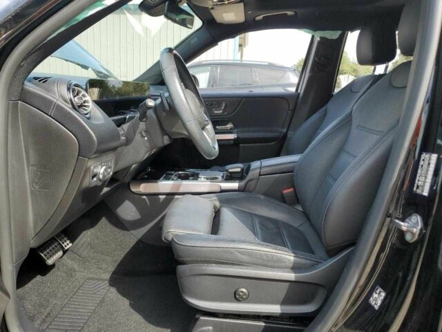 Чорний Мерседес Інша, об'ємом двигуна 2 л та пробігом 20 тис. км за 10000 $, фото 6 на Automoto.ua