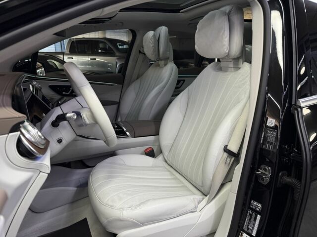 Черный Мерседес Другая, объемом двигателя 0 л и пробегом 33 тыс. км за 69900 $, фото 16 на Automoto.ua