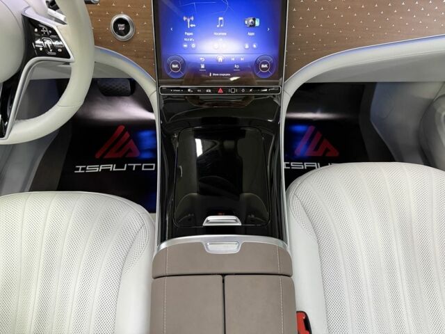 Черный Мерседес Другая, объемом двигателя 0 л и пробегом 33 тыс. км за 69900 $, фото 22 на Automoto.ua