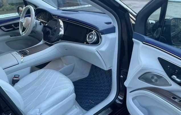 Черный Мерседес Другая, объемом двигателя 0 л и пробегом 60 тыс. км за 76000 $, фото 5 на Automoto.ua