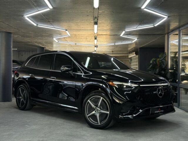 Черный Мерседес Другая, объемом двигателя 0 л и пробегом 33 тыс. км за 69900 $, фото 2 на Automoto.ua