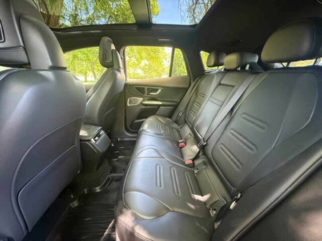 Чорний Мерседес Інша, об'ємом двигуна 0 л та пробігом 30 тис. км за 10600 $, фото 11 на Automoto.ua