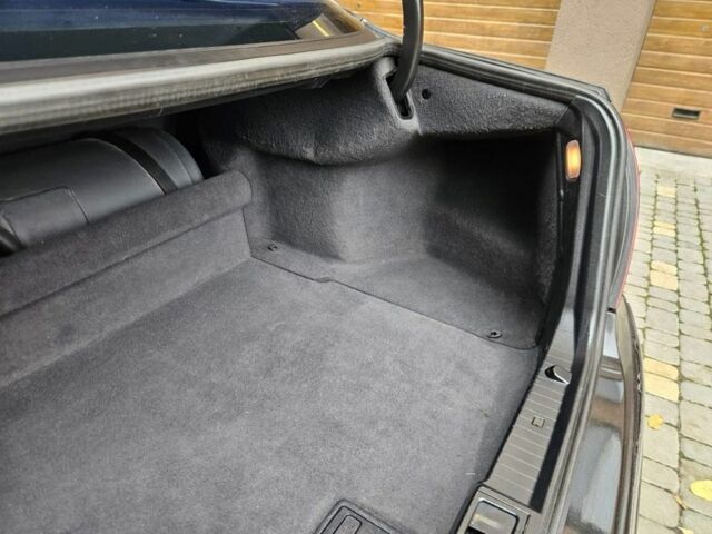 Черный Мерседес Другая, объемом двигателя 1.8 л и пробегом 324 тыс. км за 6200 $, фото 11 на Automoto.ua