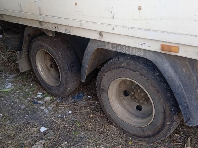 Красный Мерседес Другая, объемом двигателя 6 л и пробегом 600 тыс. км за 9500 $, фото 5 на Automoto.ua