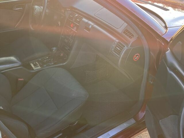 Червоний Мерседес Інша, об'ємом двигуна 2.7 л та пробігом 430 тис. км за 4350 $, фото 7 на Automoto.ua