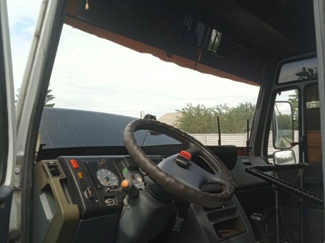 Мерседес Другая, объемом двигателя 0 л и пробегом 0 тыс. км за 7000 $, фото 17 на Automoto.ua