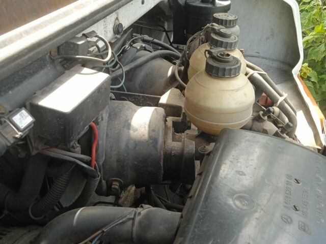 Мерседес Другая, объемом двигателя 0 л и пробегом 0 тыс. км за 7000 $, фото 15 на Automoto.ua