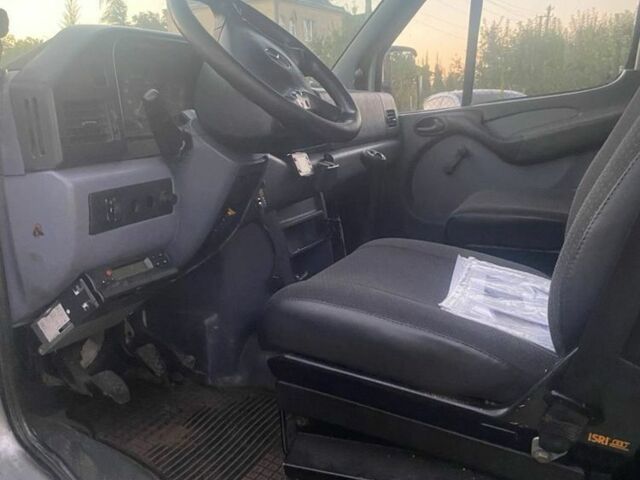 Мерседес Інша, об'ємом двигуна 0 л та пробігом 0 тис. км за 9800 $, фото 3 на Automoto.ua