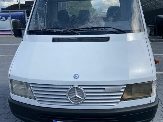 Мерседес Другая, объемом двигателя 0 л и пробегом 0 тыс. км за 7900 $, фото 4 на Automoto.ua