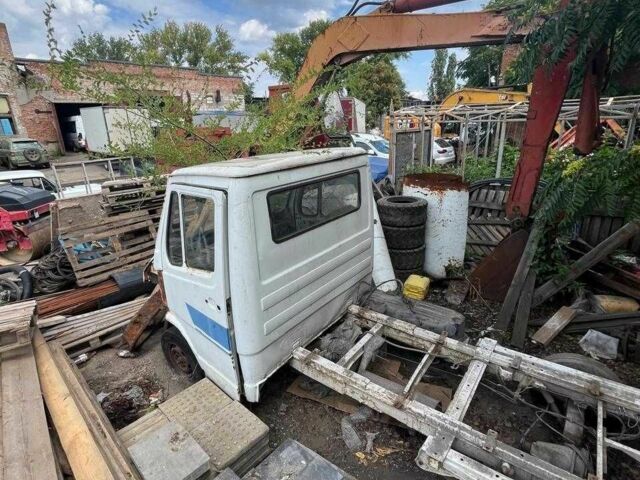 Мерседес Другая, объемом двигателя 0 л и пробегом 0 тыс. км за 300 $, фото 9 на Automoto.ua