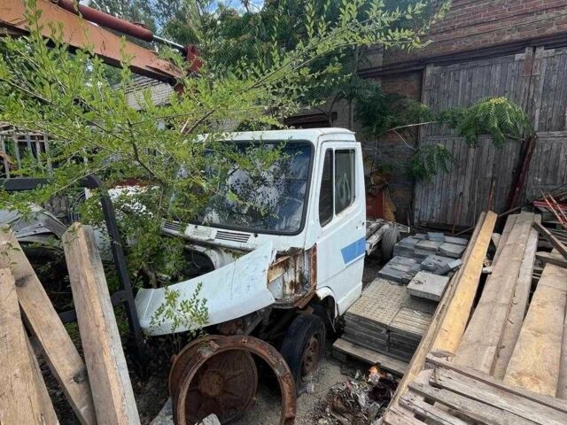 Мерседес Другая, объемом двигателя 0 л и пробегом 0 тыс. км за 300 $, фото 10 на Automoto.ua