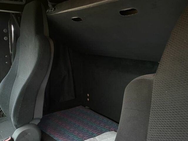 Мерседес Інша, об'ємом двигуна 0 л та пробігом 0 тис. км за 9800 $, фото 12 на Automoto.ua