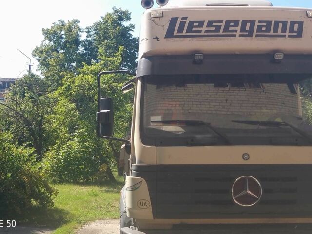 Мерседес Інша, об'ємом двигуна 0 л та пробігом 0 тис. км за 15000 $, фото 2 на Automoto.ua