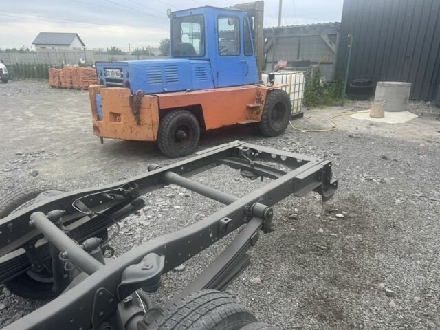 Мерседес Другая, объемом двигателя 0 л и пробегом 0 тыс. км за 12800 $, фото 2 на Automoto.ua