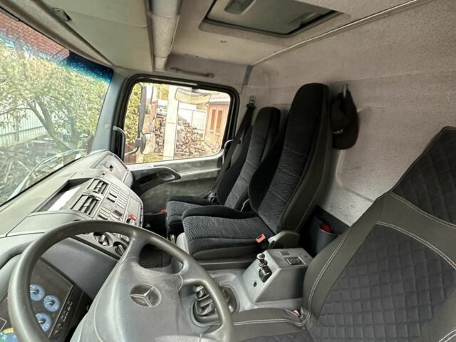 Мерседес Другая, объемом двигателя 0 л и пробегом 0 тыс. км за 18000 $, фото 11 на Automoto.ua