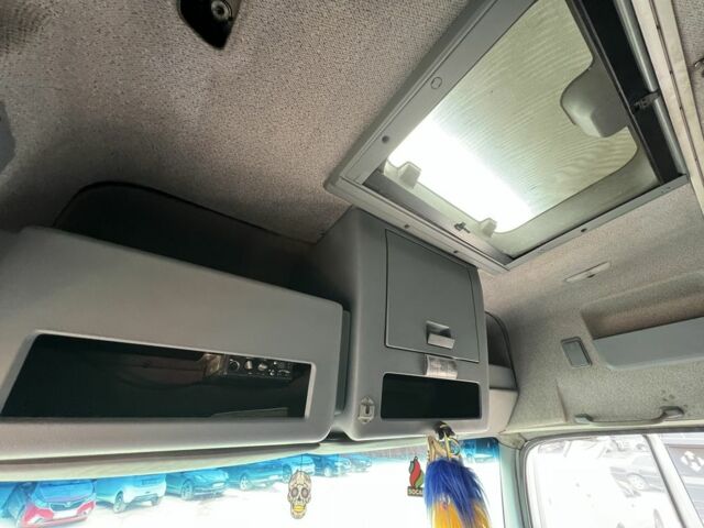 Мерседес Інша, об'ємом двигуна 0 л та пробігом 0 тис. км за 15500 $, фото 6 на Automoto.ua