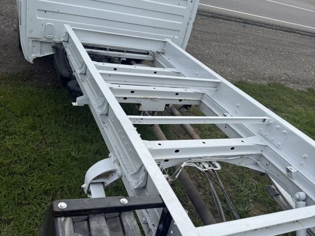 Мерседес Інша, об'ємом двигуна 0 л та пробігом 0 тис. км за 8800 $, фото 4 на Automoto.ua