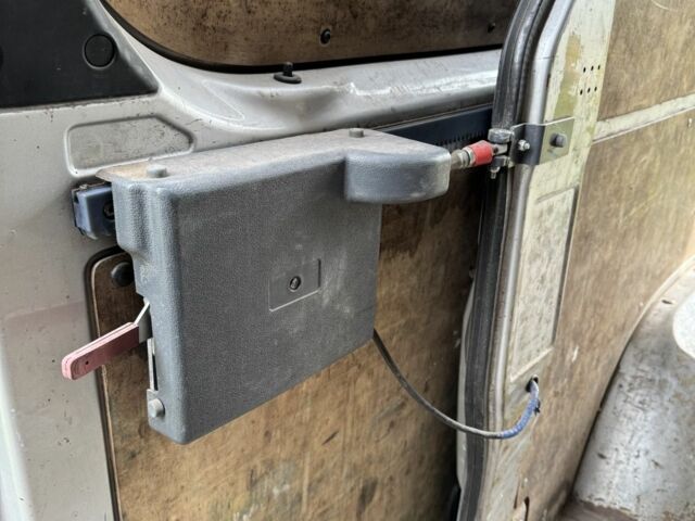 Мерседес Інша, об'ємом двигуна 0 л та пробігом 0 тис. км за 19900 $, фото 10 на Automoto.ua