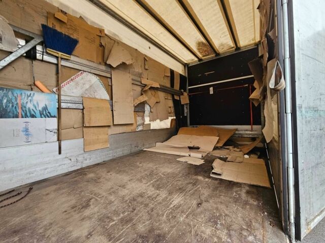 Мерседес Другая, объемом двигателя 0 л и пробегом 0 тыс. км за 462 $, фото 6 на Automoto.ua