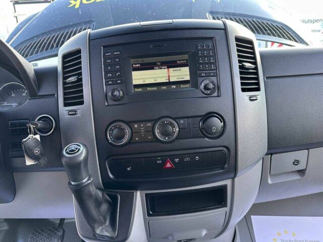 Мерседес Інша, об'ємом двигуна 0 л та пробігом 0 тис. км за 27900 $, фото 16 на Automoto.ua