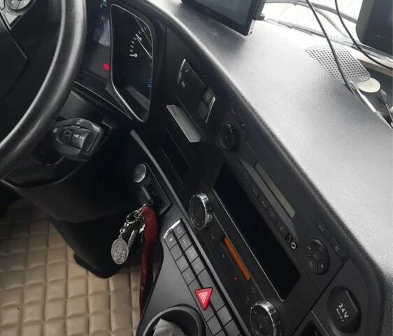 Мерседес Другая, объемом двигателя 0 л и пробегом 0 тыс. км за 23428 $, фото 1 на Automoto.ua