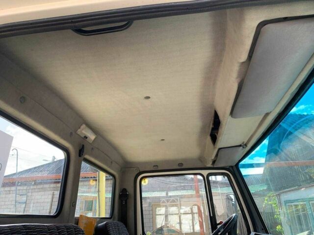 Мерседес Другая, объемом двигателя 0 л и пробегом 0 тыс. км за 12000 $, фото 7 на Automoto.ua