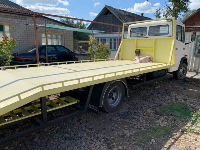 Мерседес Інша, об'ємом двигуна 0 л та пробігом 0 тис. км за 12000 $, фото 2 на Automoto.ua