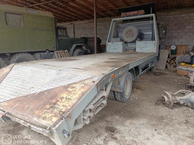 Мерседес Інша, об'ємом двигуна 0 л та пробігом 0 тис. км за 12000 $, фото 3 на Automoto.ua