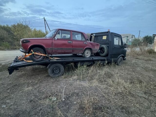 Мерседес Інша, об'ємом двигуна 0 л та пробігом 0 тис. км за 3000 $, фото 2 на Automoto.ua