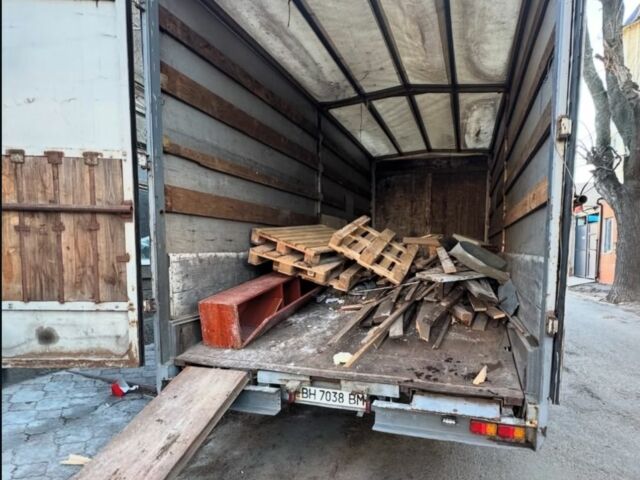 Мерседес Другая, объемом двигателя 0 л и пробегом 0 тыс. км за 10500 $, фото 5 на Automoto.ua