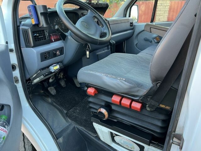 Мерседес Другая, объемом двигателя 0 л и пробегом 0 тыс. км за 9950 $, фото 4 на Automoto.ua