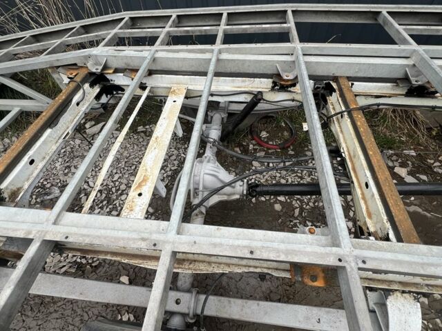 Мерседес Інша, об'ємом двигуна 0 л та пробігом 0 тис. км за 8500 $, фото 6 на Automoto.ua